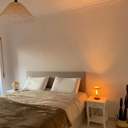 1-Bedroom Sea View Apartment With Private Balcony Costa Da Caparica, Just 5 Minutes From The Beach Costa da Caparica Extérieur photo